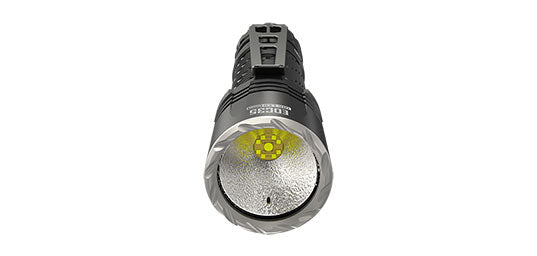 Lampe torche Nitecore EDC 35