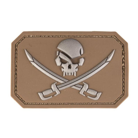 Patch PVC Tête de mort + sabre 8 x 5.5cm A60479